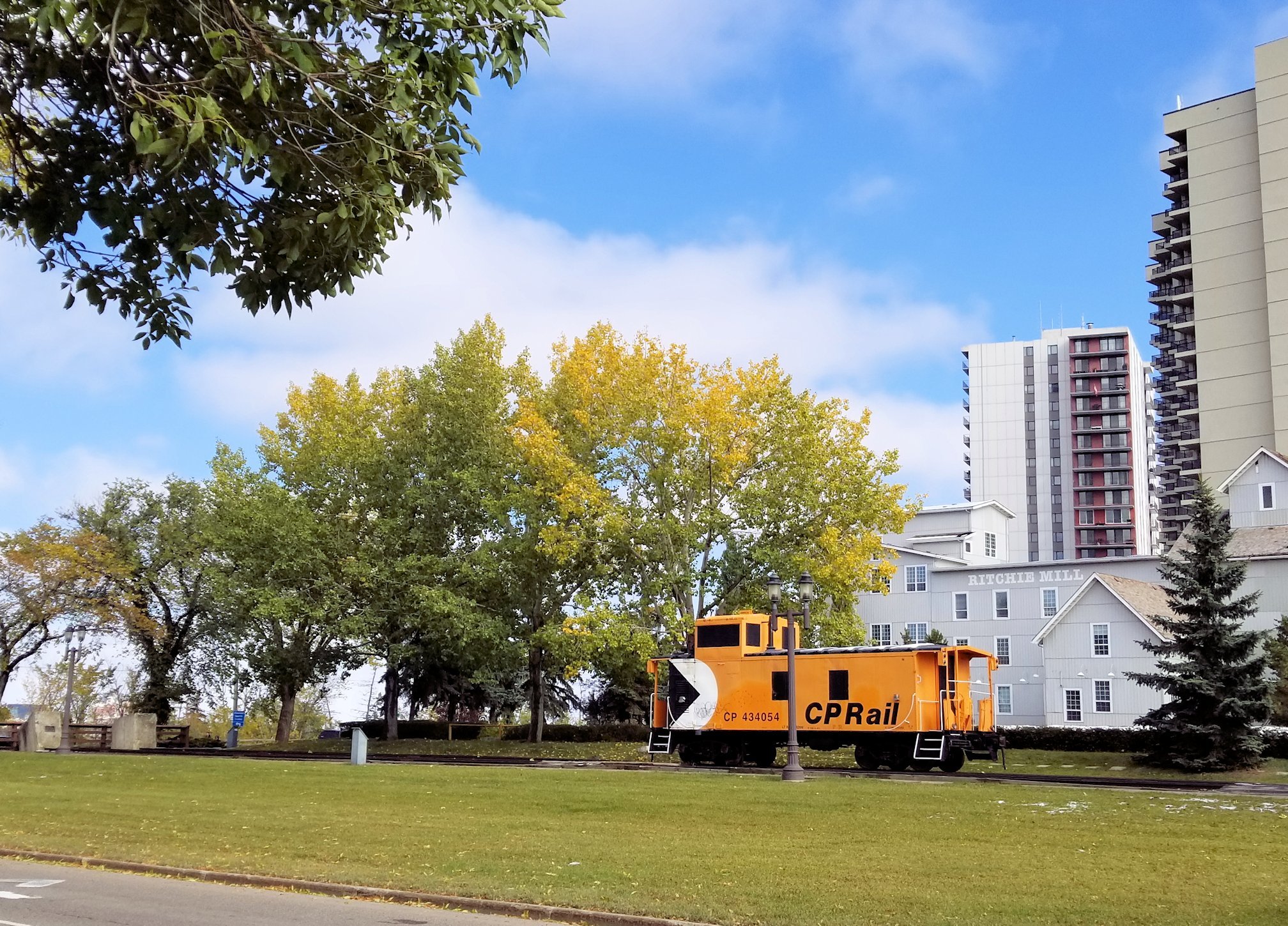 South Central Edmonton Homes For Sale